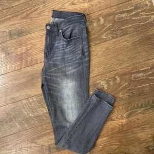 Madewell 28T faded grey wash skinny jeans